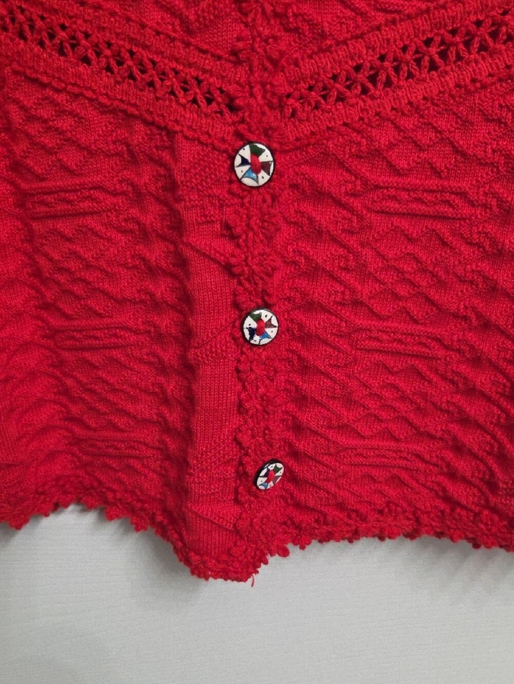 Red Textured Button-Front Knit Top - Picture 4 of 8